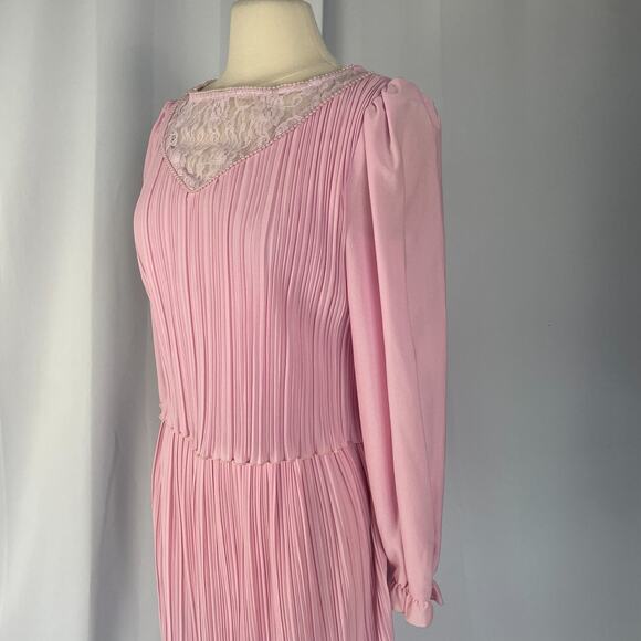 Vintage 70s Dress Size 4 Light Pink Pleated Puff Sleeve Lace Coqutte Romantic - Picture 7 of 16